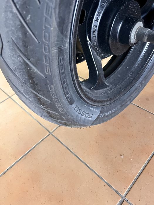 T MAX 500 apenas 25.000 km