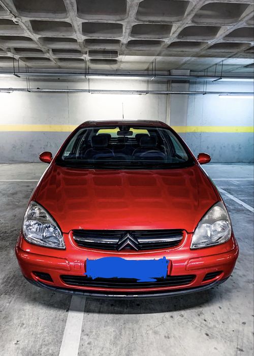 Citroen C5.