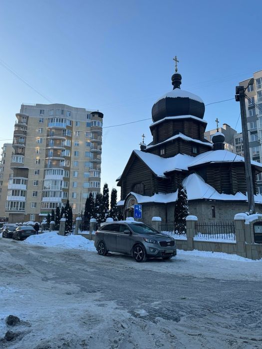 Продаж центр вул Білогірська єр іо меблі та техніка