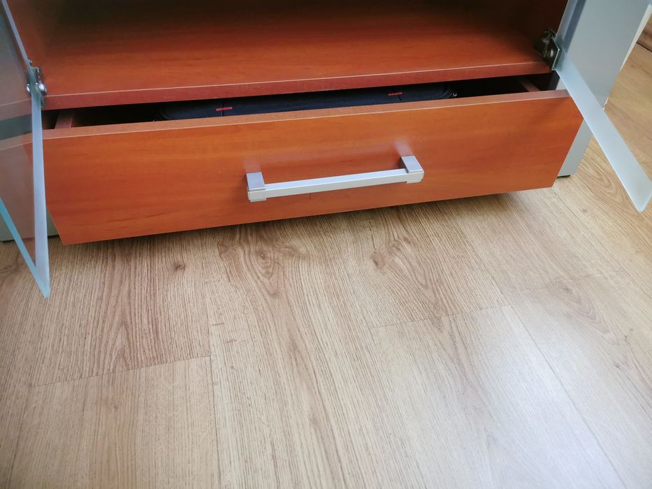 Szafka pod telewizor lub inny sprzęt