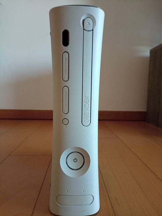 Xbox 360, com jogos e accessorios
