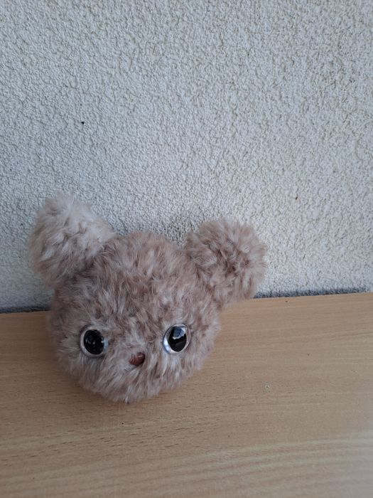 maskotka pluszak kot handmade na szydełku