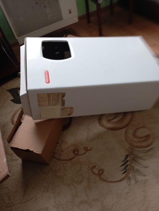 Продам газовий котел арістон уно