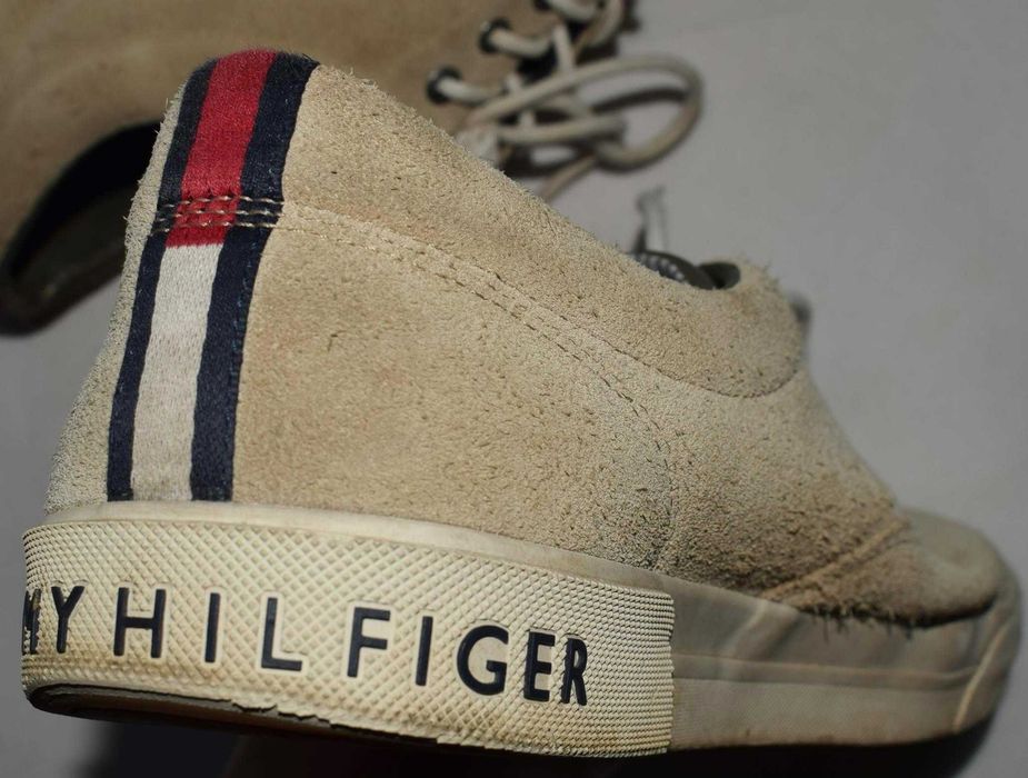Tommy Hilfiger buty trampki zamszowe korkowa wkładka 44