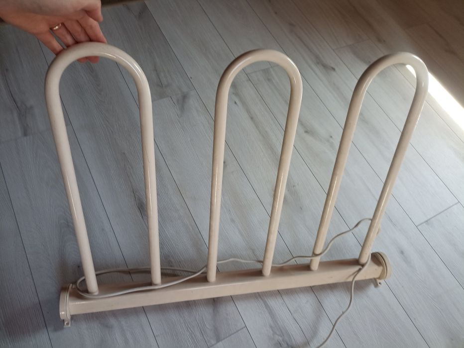 Suszarka elektryczna do ręcznikow