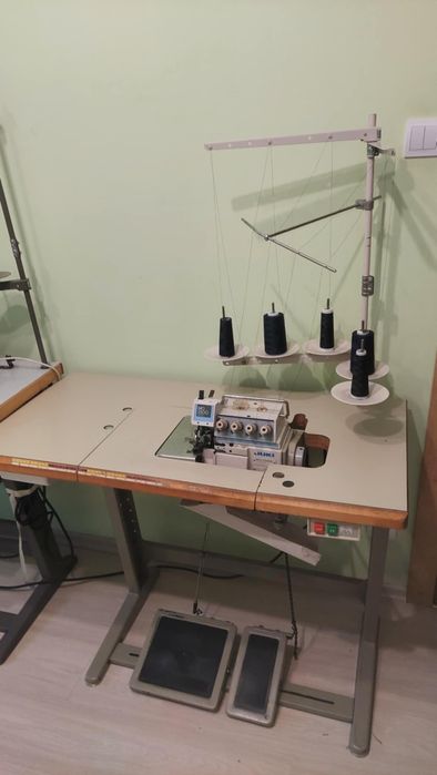 Maszyny do szycia .przemysłowe Juki