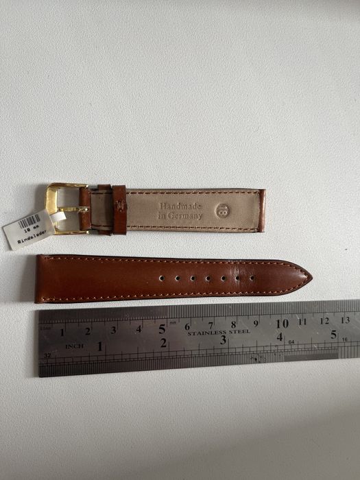 Кожаный браслет для часов
