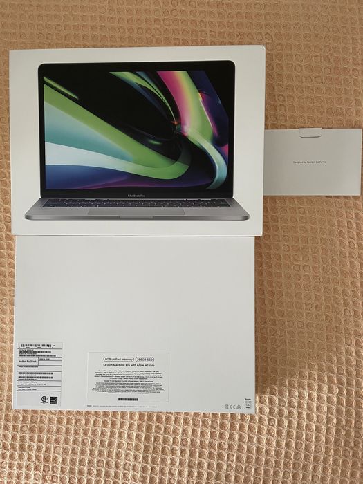 Vendo MacBook Pro M1 (2020, 256GB e 8GB) em perfeito estado