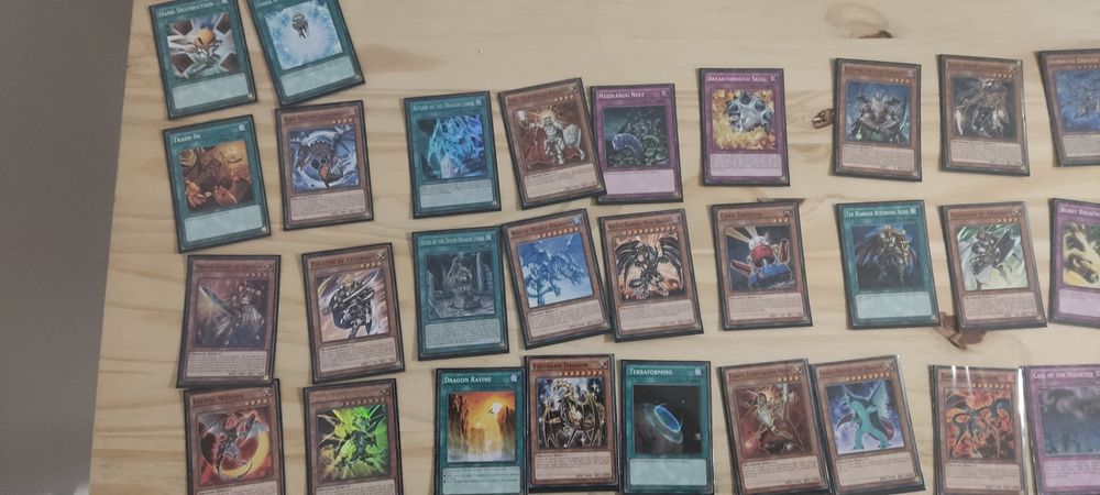 Yu-Gi-Oh Blue eyes + Rise of the true Dragons deck