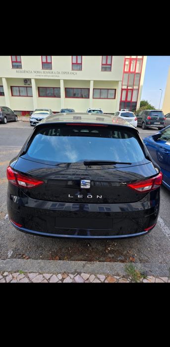 SEAT Leon 1.0 tsi 115cv 74527km 2019 foto 3