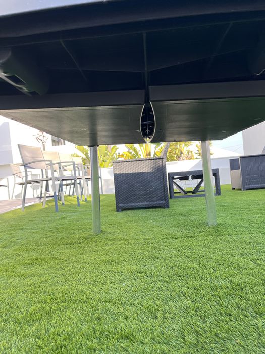 Mesa de Jardim cinza