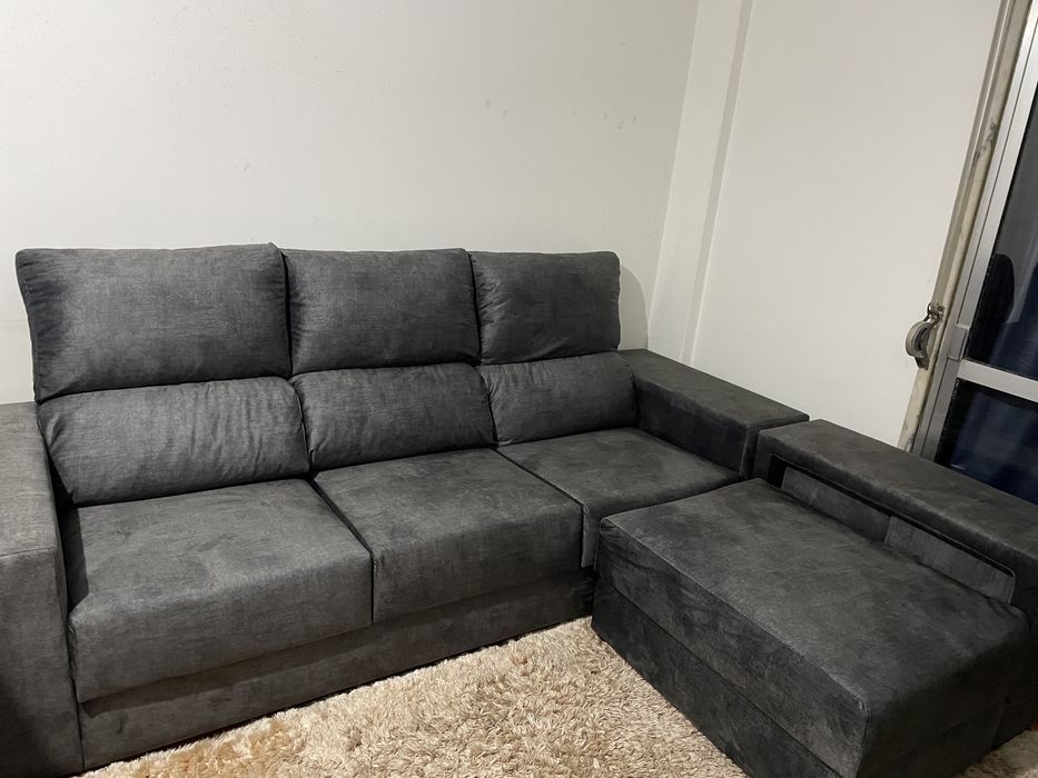 Sofá 3 lugares NOVO