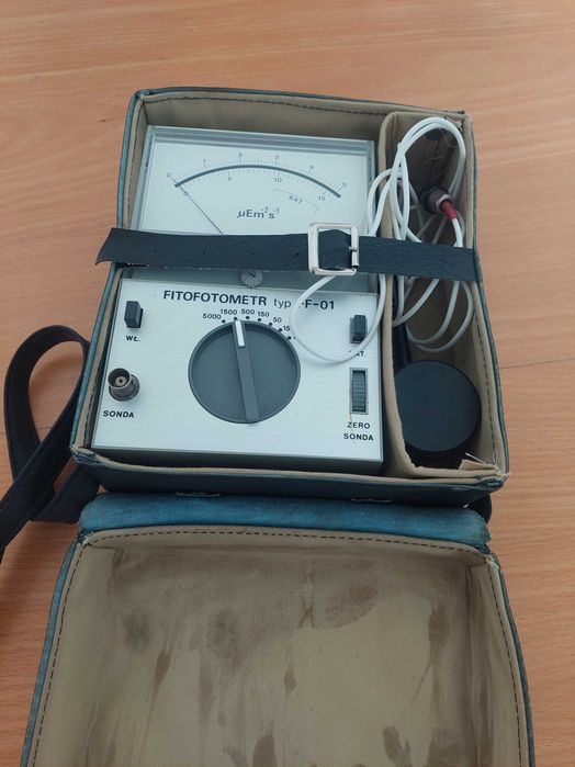 Retro Fitofotometr FF-01 – Unikatowy sprzęt pomiarowy PRL