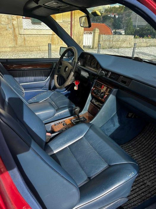 Mercedes-Benz E 300 D Turbo (W124) · 1987 · 130.000 km · USA-spec