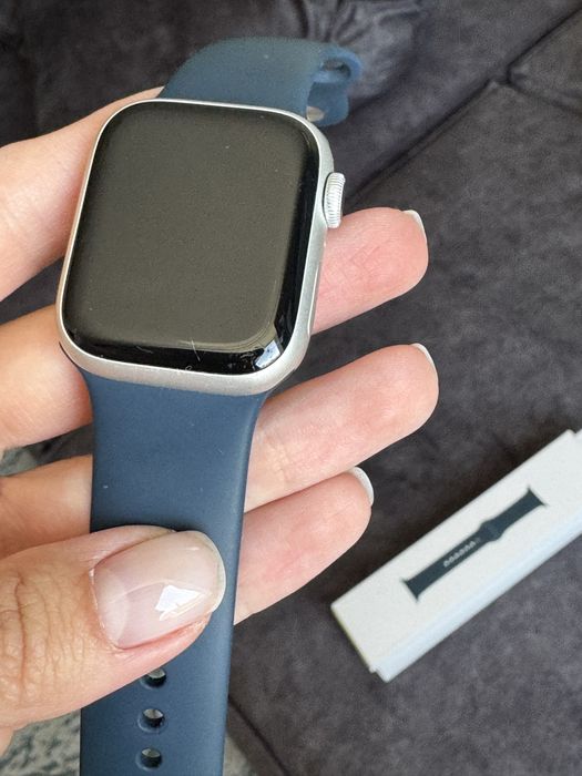Apple watch 8, 41 mm S/M