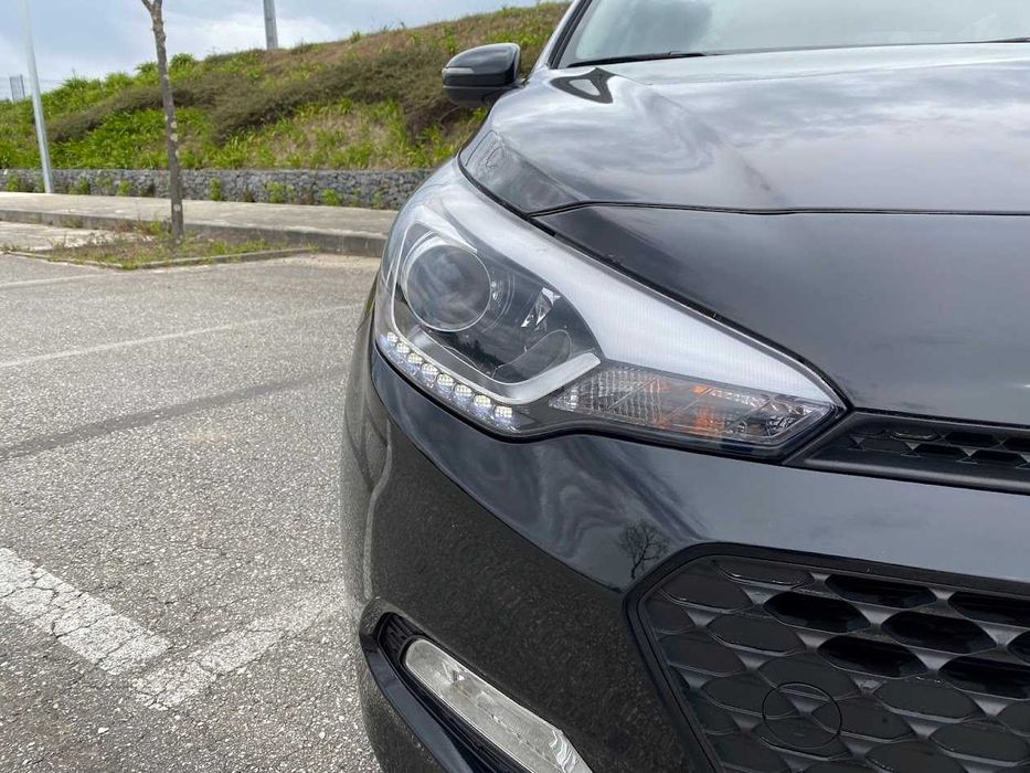 Hyundai  I20 1.1 CRDI (Diesel)