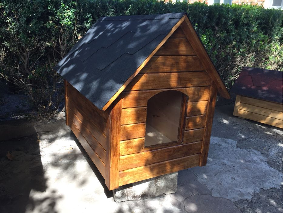 Будки для собак.утеплені та прості