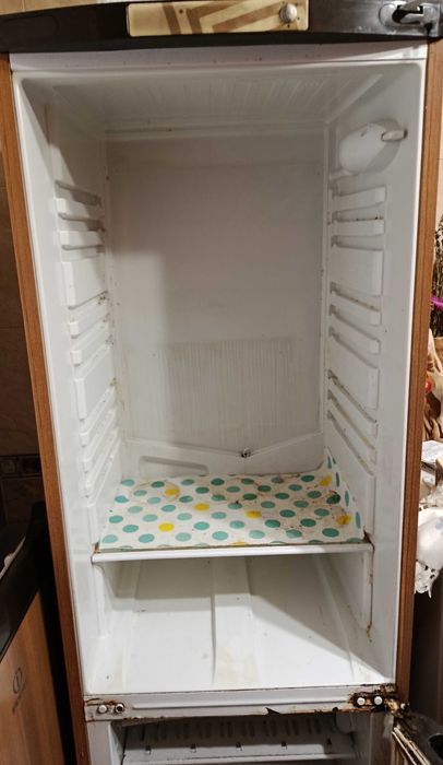 Холодильник Indesit