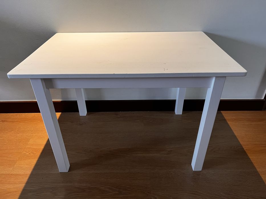 Mesa infantil IKEA (Para oferecer)