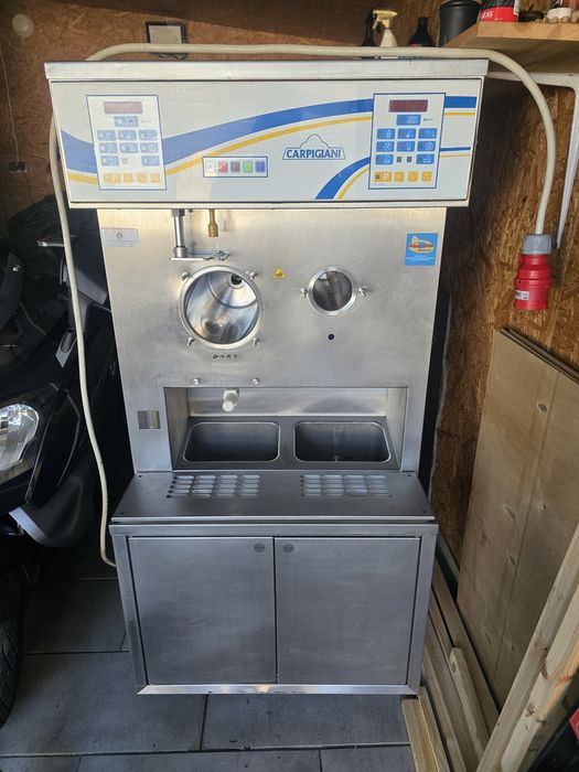 Carpigiani 3840 automat shake