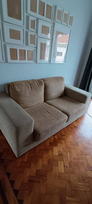 Sofá 190 veludo beige