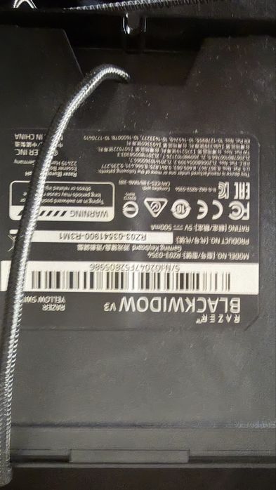 Razer BlackWidow V3 Teclado Mecânico RGB