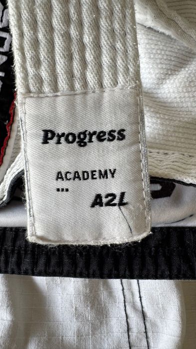 Jiu Jitsu Kimono (Seven Kimonos)