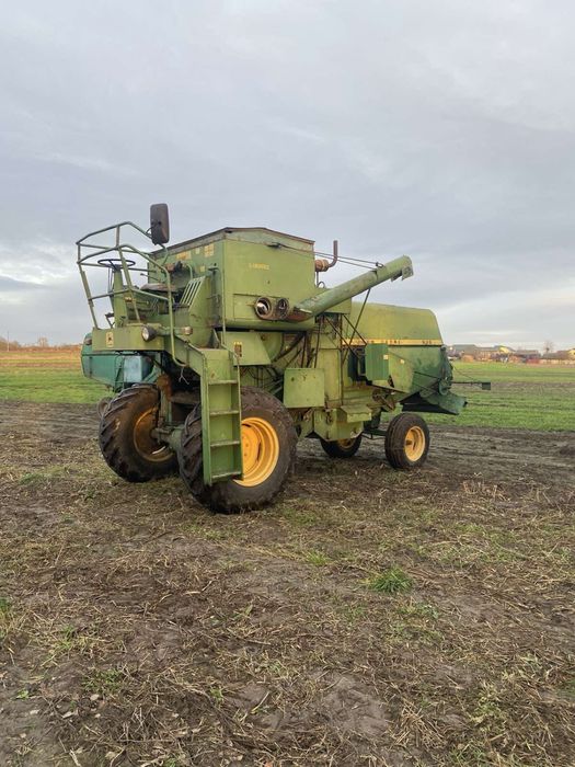 Продам комбайн John Deere 935
