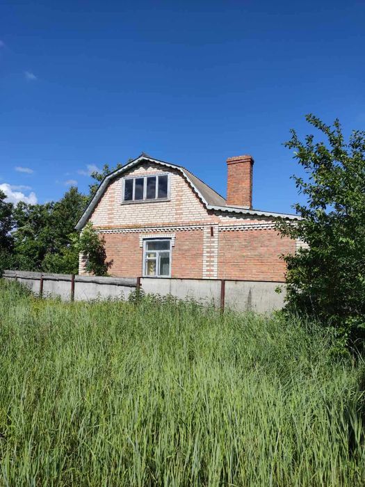 Продається житловий будинок в с. Медвідка, 15 км. від Вінниці