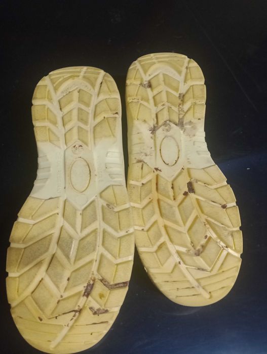 Buty przemysłowe białe