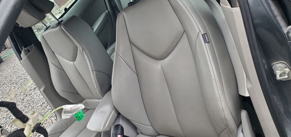Сидіння Крісла салон шкіра кожа Пежо Peugeot 308 SW
