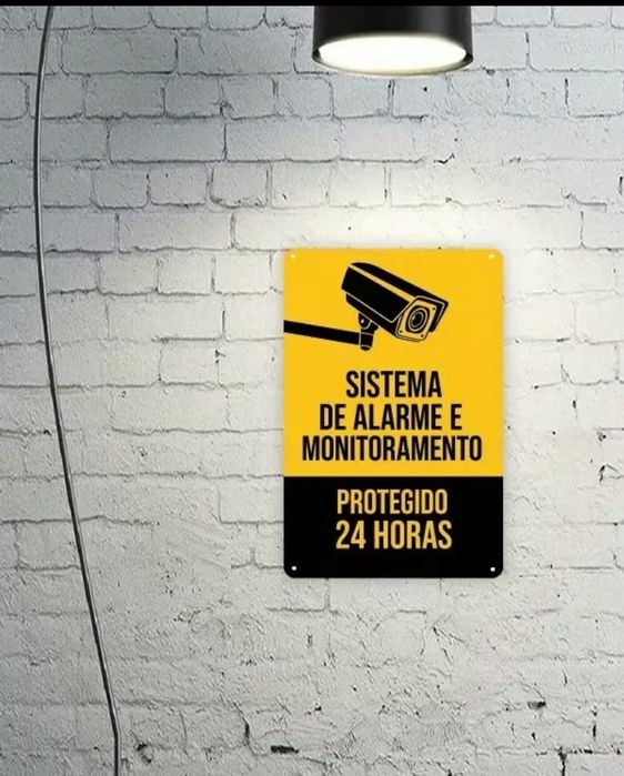 Placa de aviso de alarme