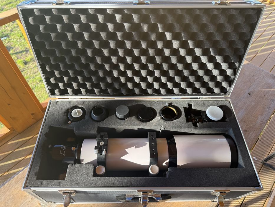 Telescopio refractor apocromatico William Optics Mergrez e acessorios