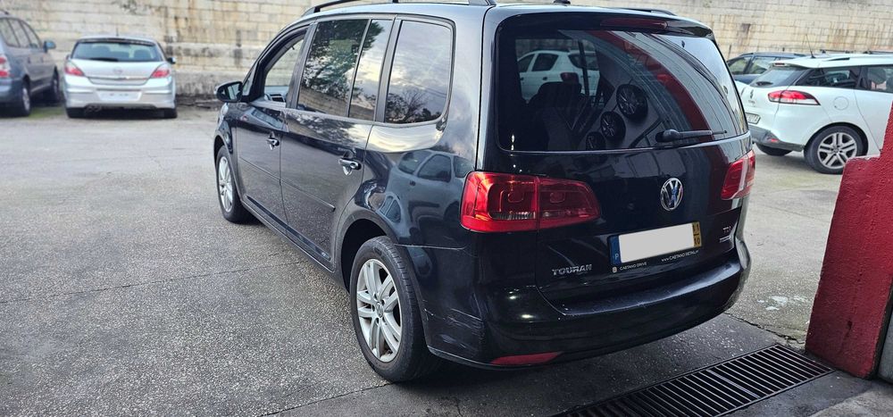 Volkswagen Touran 7 Lugares - Gasóleo