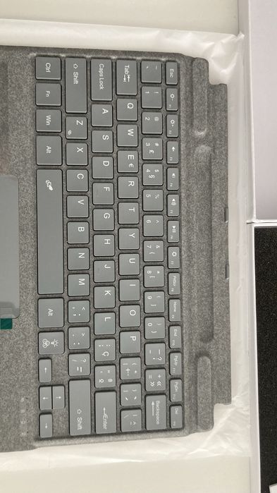 Teclado para Surface Pro 8, 9, X, 10 e 11