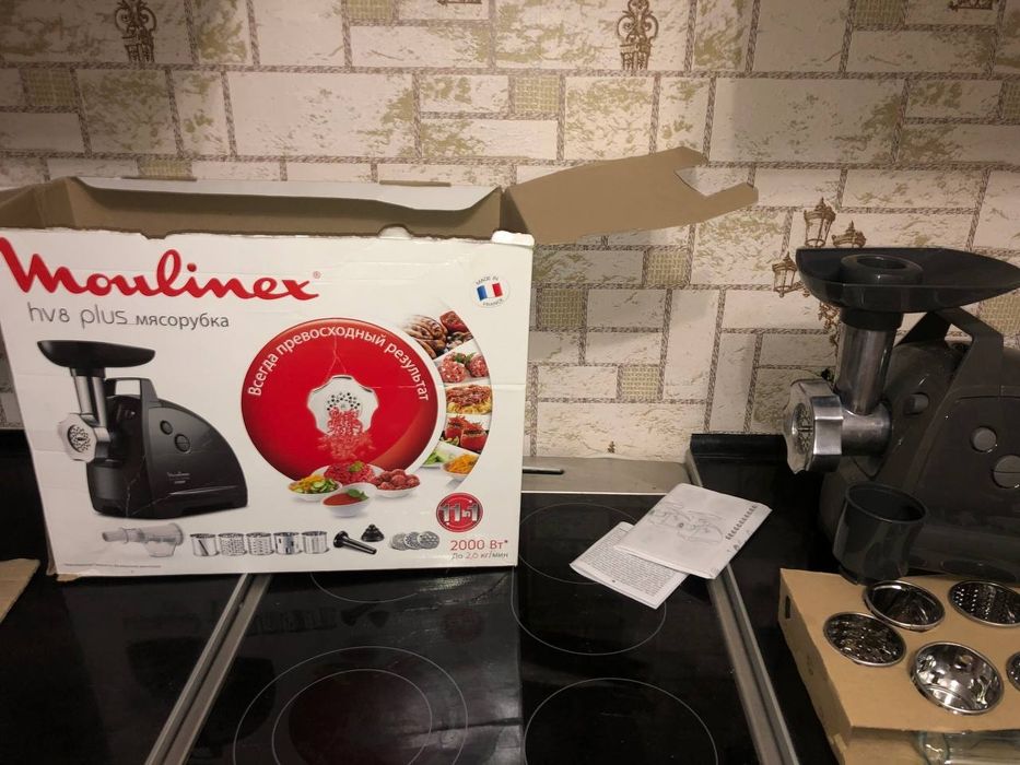 М'ясорубка Moulinex HV8 Plus 2000 Вт 11 в 1 | Нова | Повний комплект