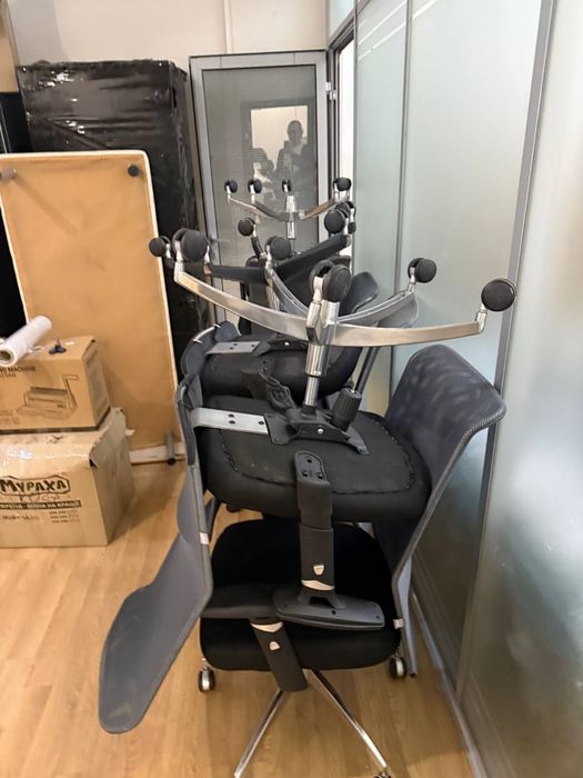 Офисные кресла продам большой выбор