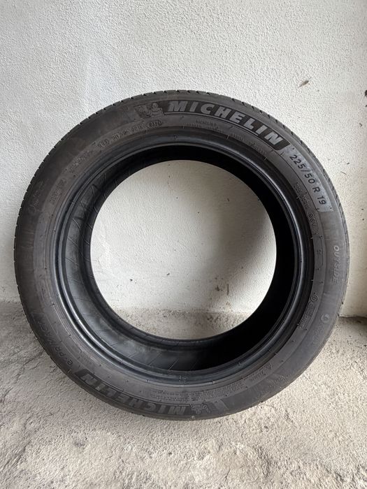 Opony Michelin 225/50/19 letnie
