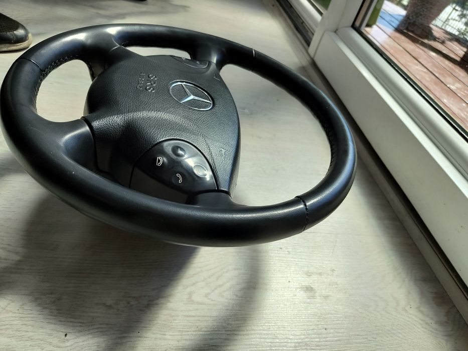 Kierownica W211 Bardzo Ładna
