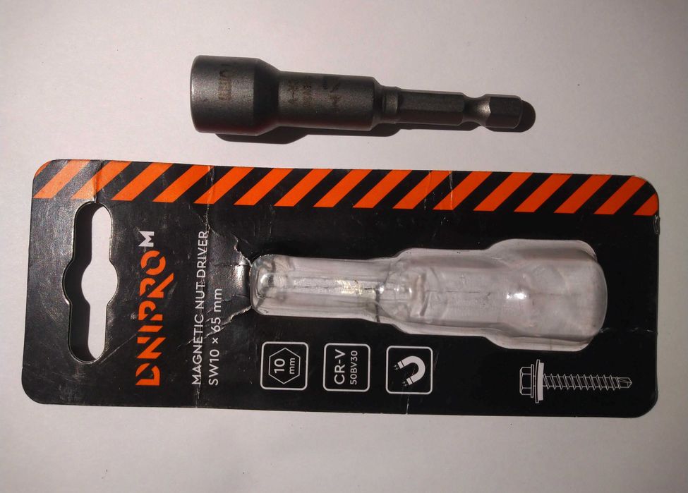 Насадка для соморізів покрівлі 10 мм з магнітом Dnipro-M Нова