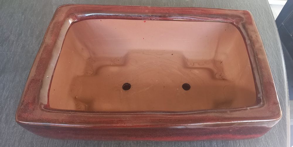 Vaso e prato em cerâmica/ vaso em cerâmica