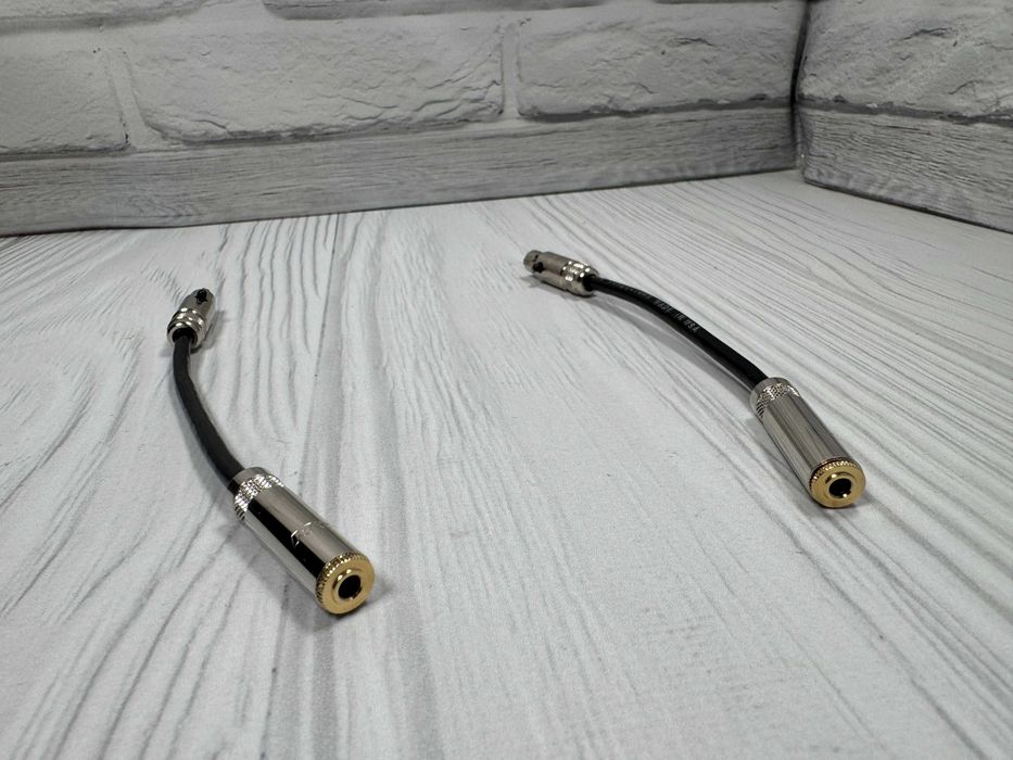 Abyss 1266 перехідник 3 pin mini xlr female to 3.5 male(обмен/продажа)