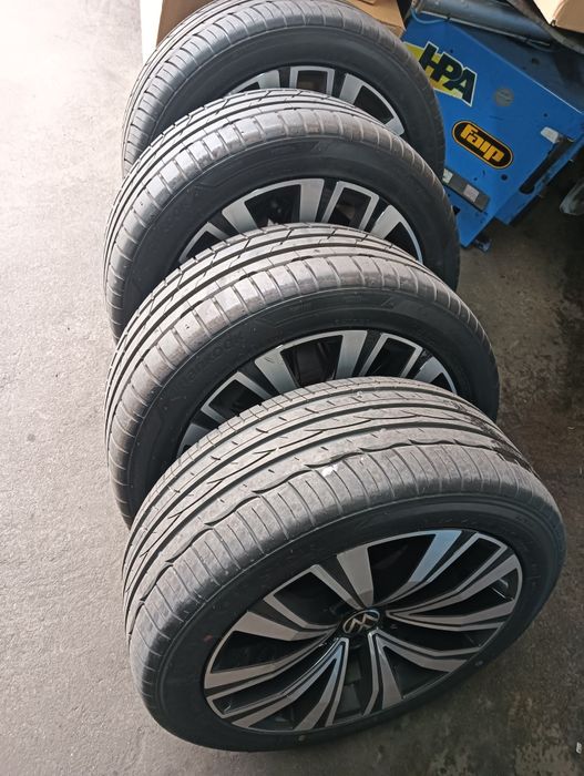 Jantes VW R18 com pneus novos  245/45/18