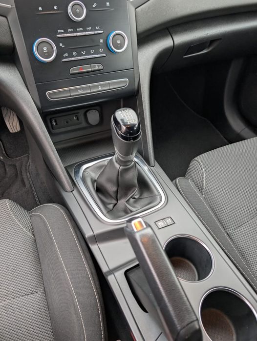 Renault Megane IV (4) 2017 hatchback хетчбек