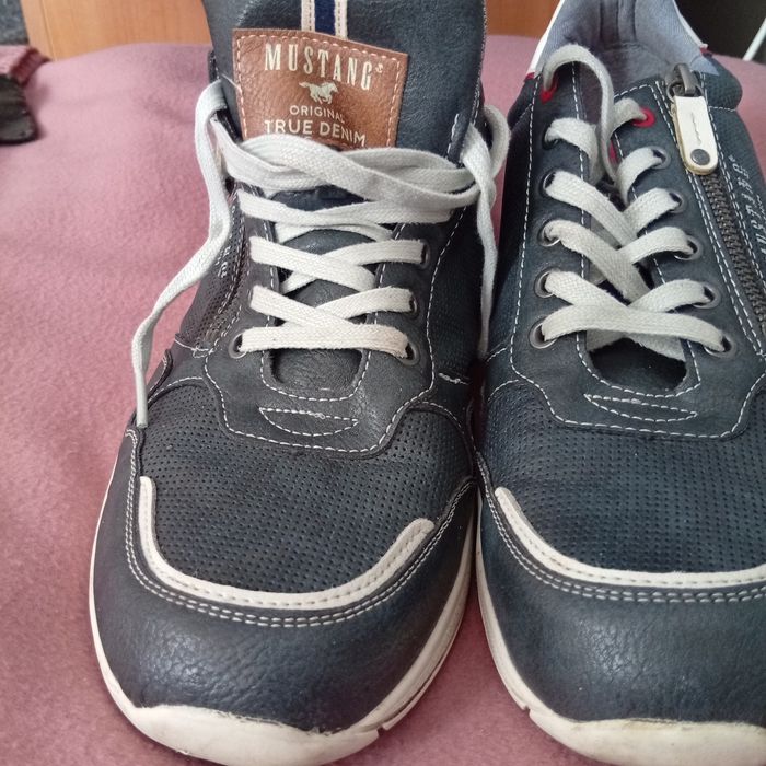 Buty Mustang rozm 46