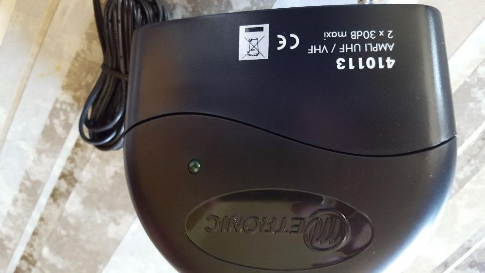 Amplificador de sinal TV interior