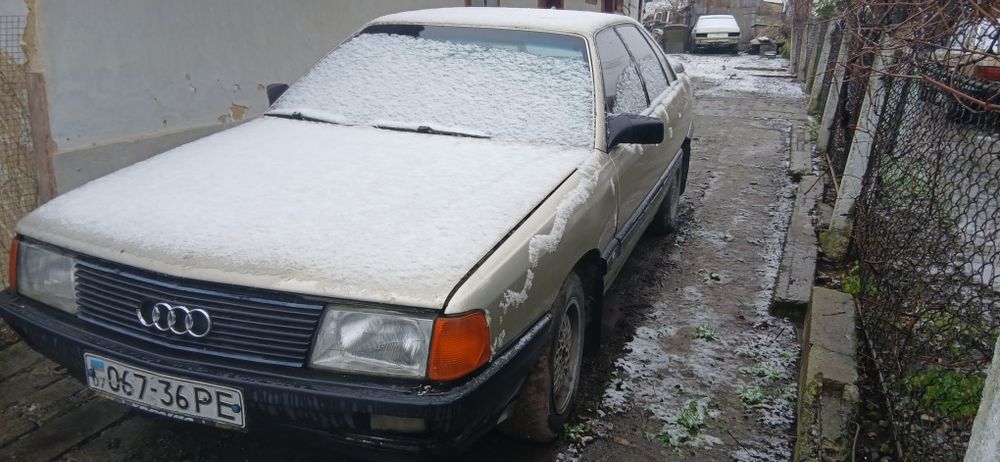 Продам ауді 100 с3