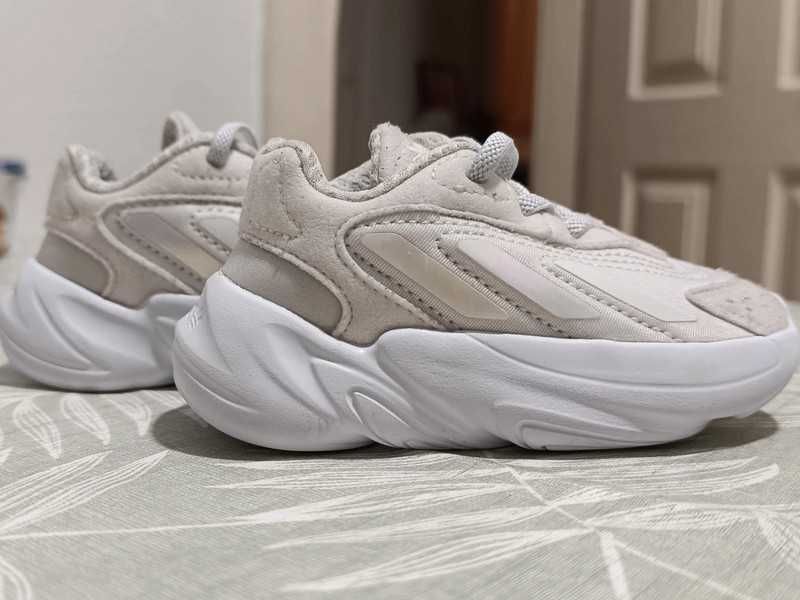 Sapatilhas Adidas Ozeli Criança