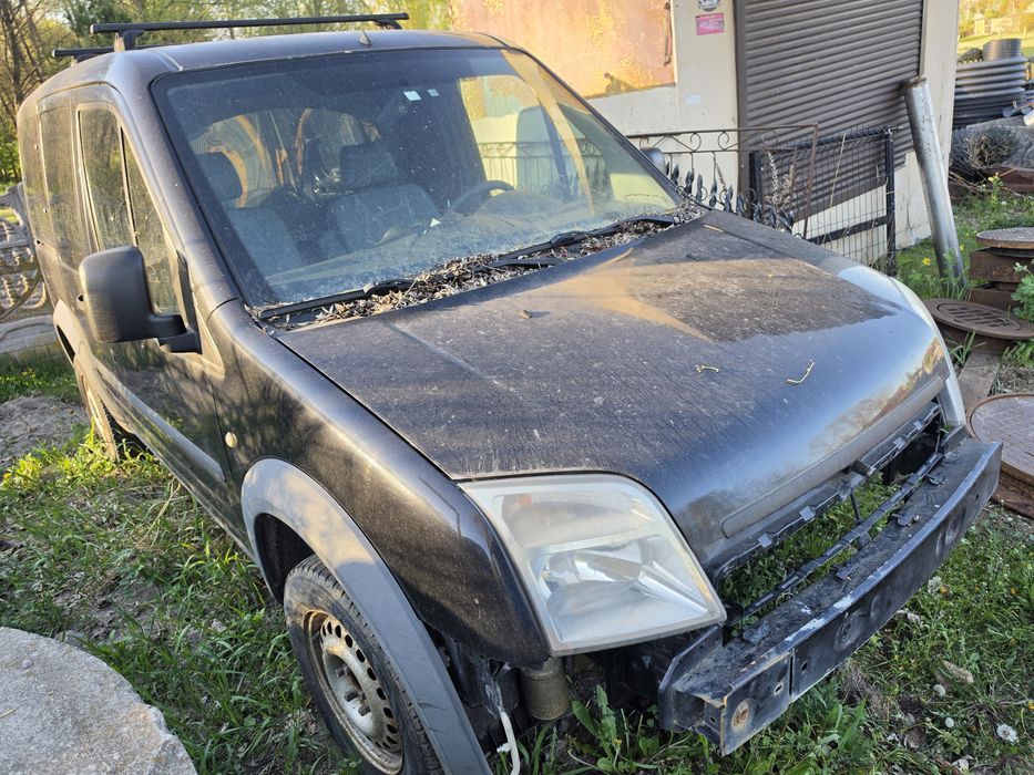 Ford Transit Connect  pokrywa silnika mitsubishi  l200