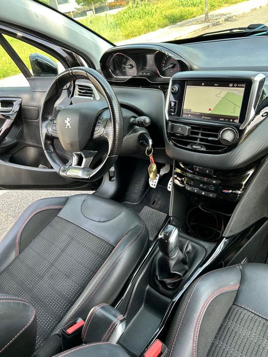 Peugeot 2008 — fotografia 6